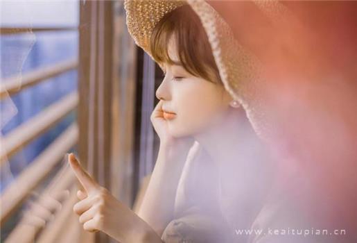 郭敬明经典语录 我总是这样凝望那些日升月沉无家可归的忧伤