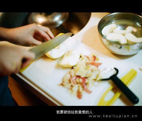 唯美女生意境图片_拥有幸福的唯美女生