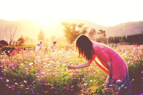 悲伤氛围女生心情文字美图_我的世界不能没有你