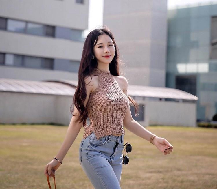 捉奸在床，我拿起菜刀砍向奸夫