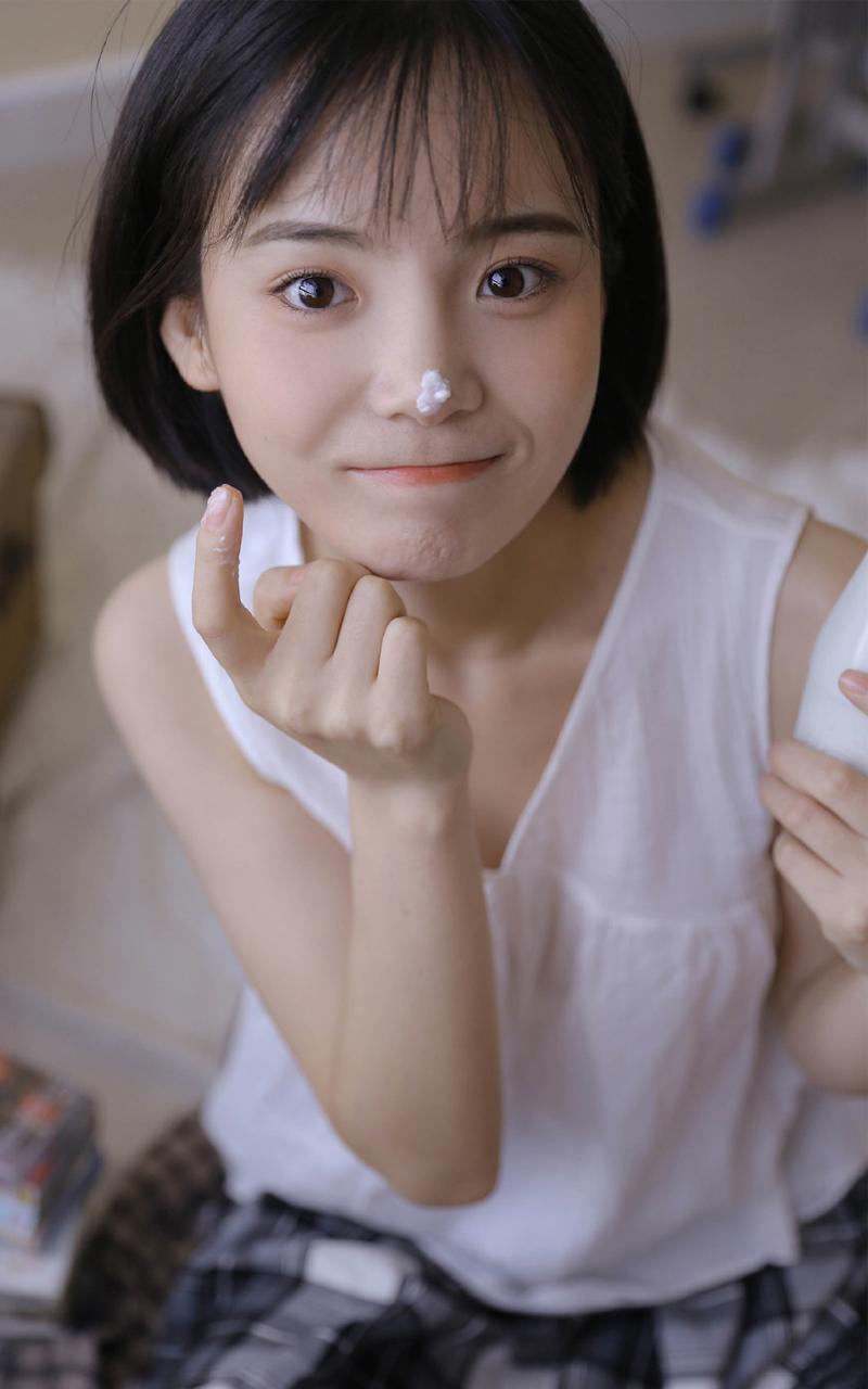 为爱低头 甘愿做大男人身边的小女人