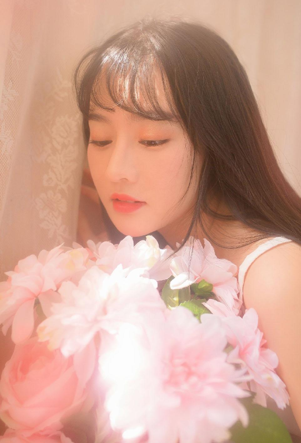 水中望月) 美艳人妻
