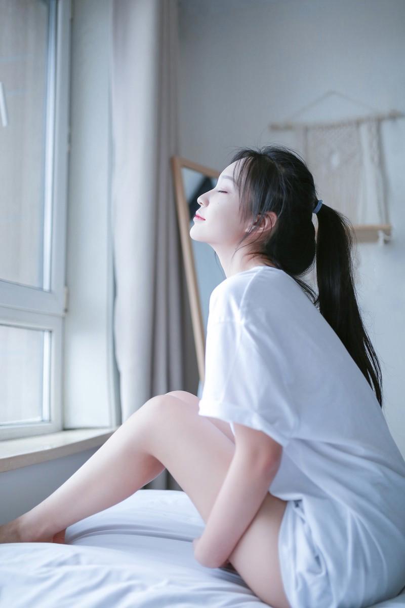 描写公鸡气势的诗句
