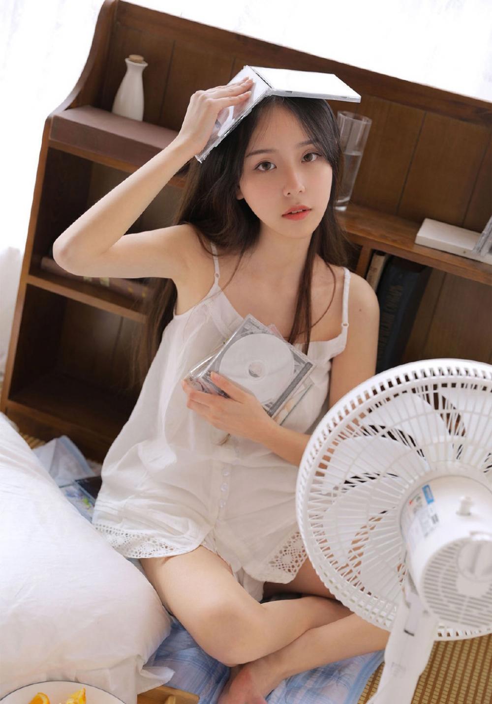 奇葩婆婆不管孩子只打麻将，我说她一句，老公打我