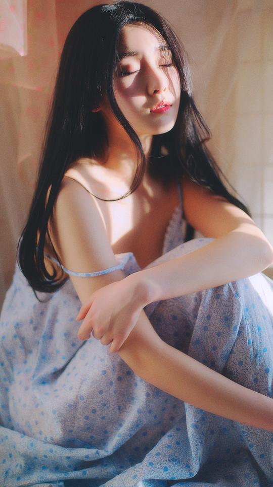 少妇口述：被老男人玩弄感情我成堕落女人