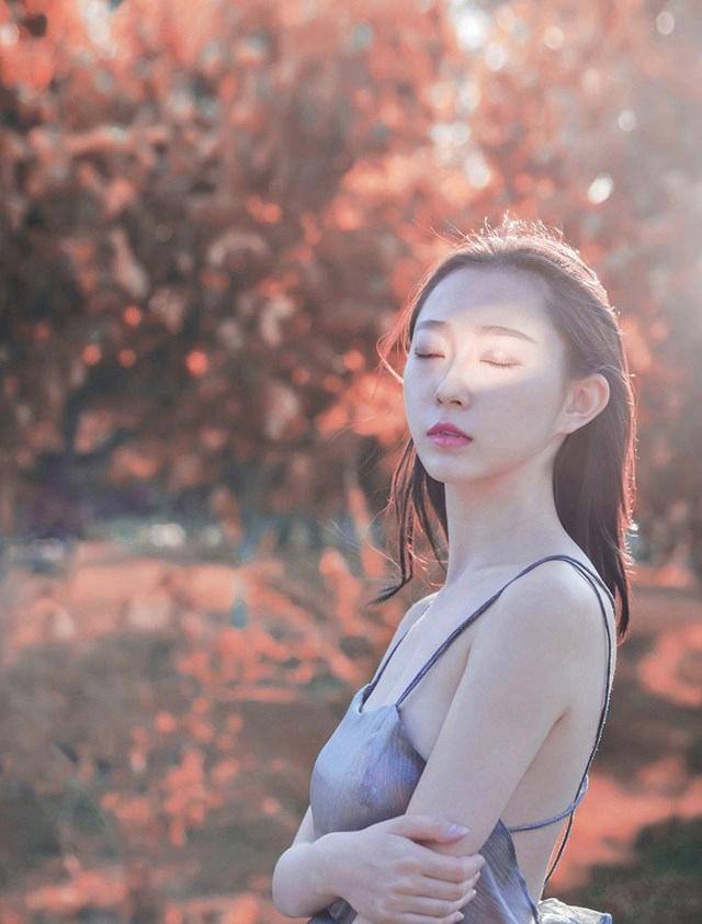 感人：陪别人的女友流产